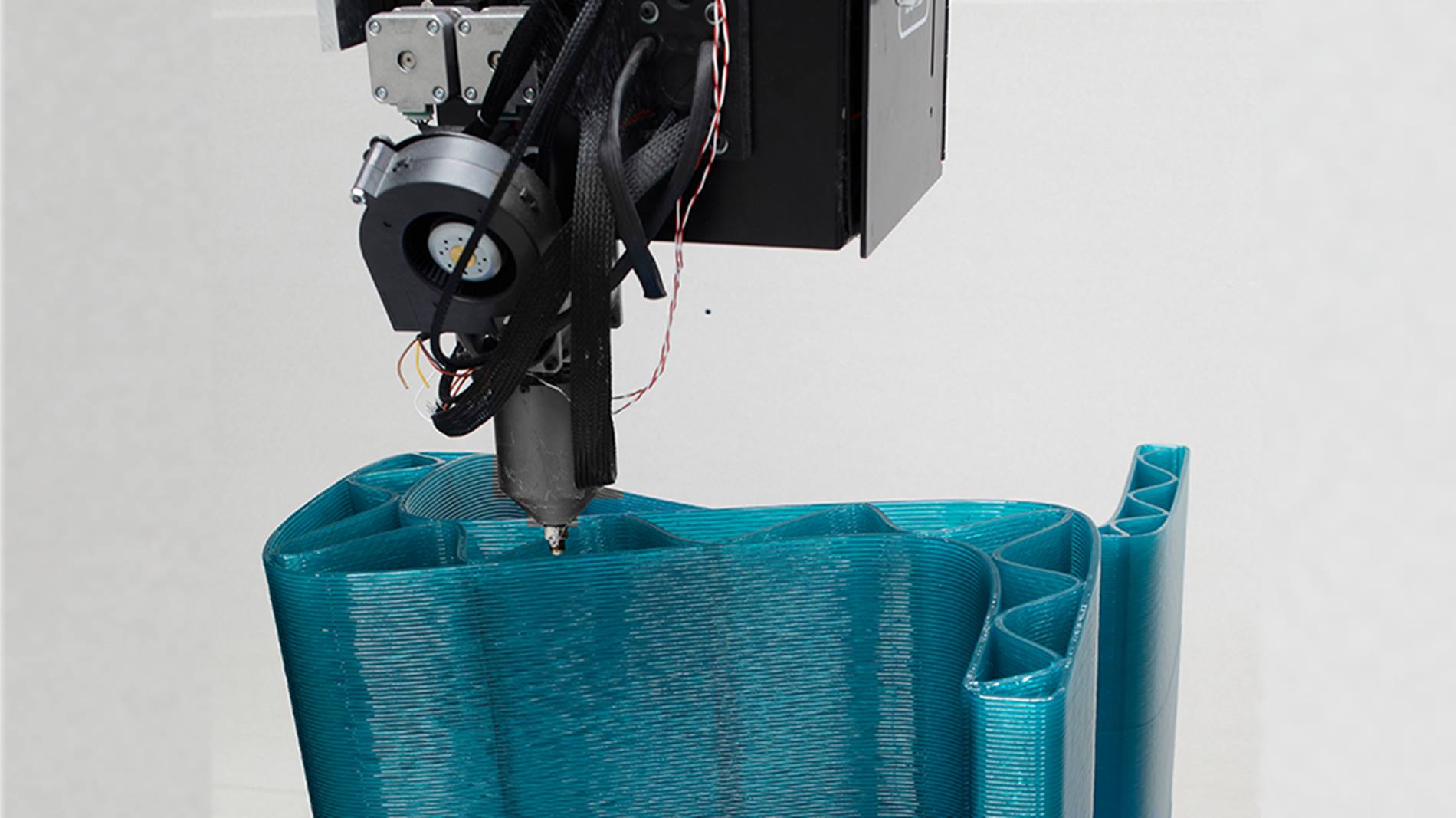 Roboter druckt M?bel